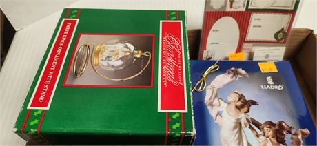 LLADRO Blank Greeting Cards & Misc. Christmas Items