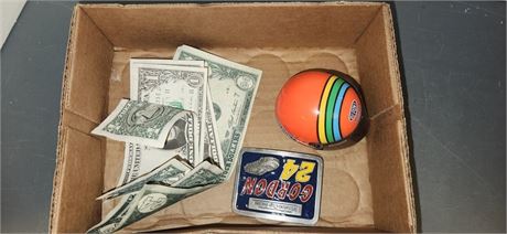 Gordon Belt Buckle & Misc. Nascar Collectible Items