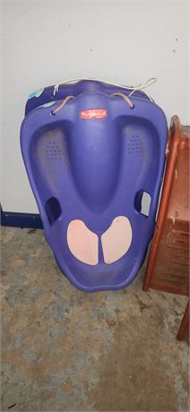 Rubbermaid Plastic Sled