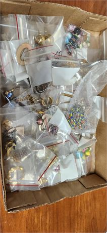 Lot of Jewelry