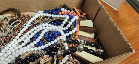 Lot of Jewelry