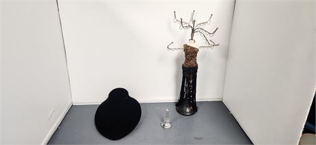 Jewelry Displays