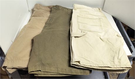 Sonoma Mens Shots. Size 36