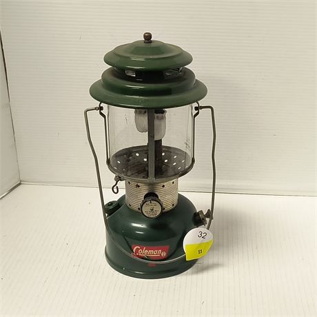Double Mantle Coleman Lantern