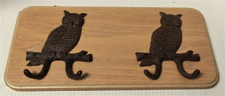 Metal Owl Coat Hooks On Wood Base