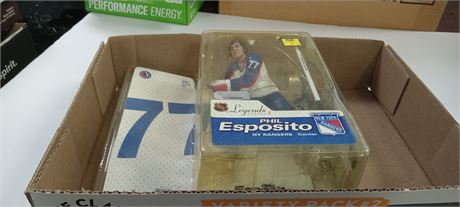 NHL Legends Series 2 New York Rangers Phil Esposito