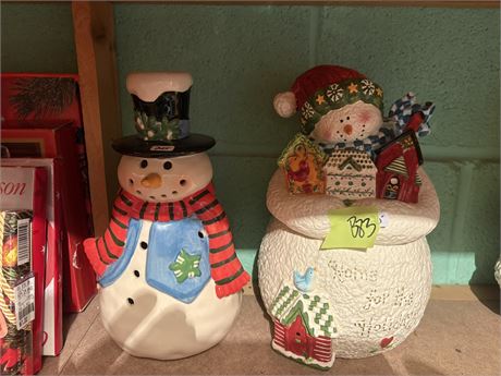 Snowman Cookie Jar and Decor