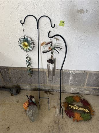 Lawn Decor