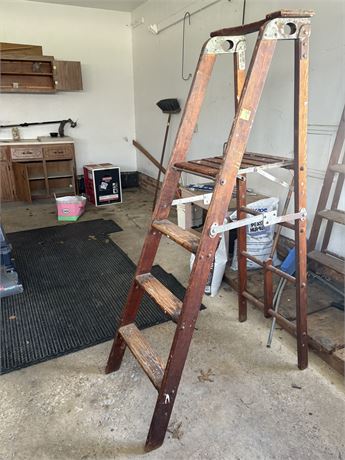 Ladder