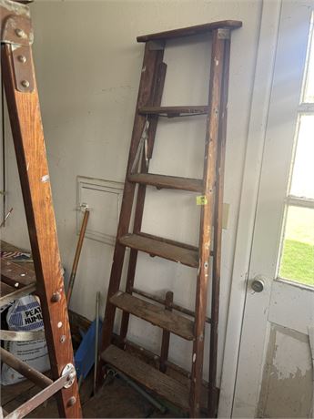 Ladder