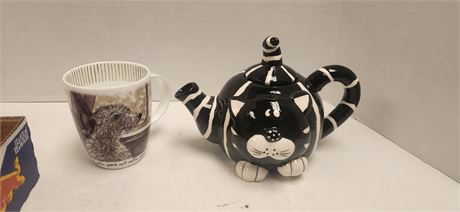 Tea Pot and Coffee Mug