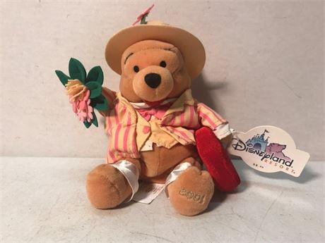 Disneyland Resort 2001 Pooh Bear Courting Pooh