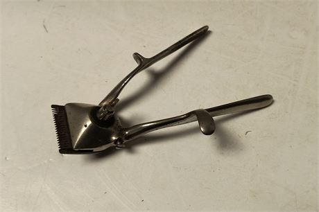 Vintage Brown & Sharp Manual Hand Hair Clippers.