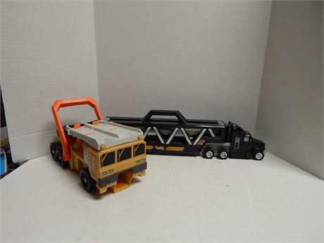 Hotwheel Cargo Carrier & Matchbox Power Launcher Military Truck