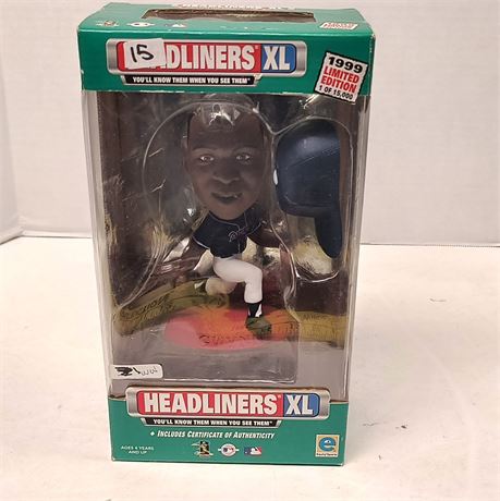 1999 Tony Gwynn Headliners XL Statue
