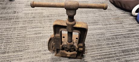 Vintage Armstrong Pipe Vise