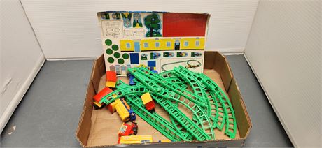 Small Train Set