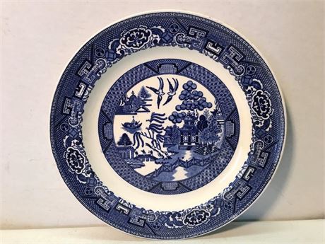 Vintage Homer Laughlin Blue Willow Plate