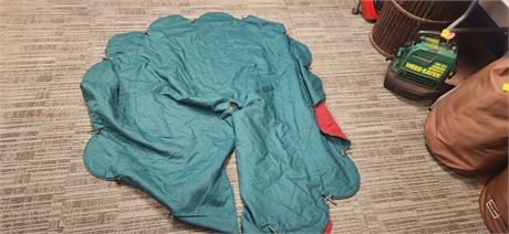 Vintage Christmas Tree Skirt