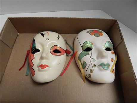 2 Decorative Mask
