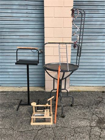 3 Birdstands