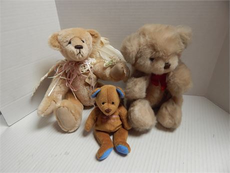 Lot Of Plush Toys