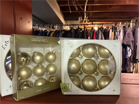 Christmas Bulbs