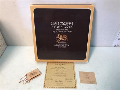 1983 Precious Moments Friends Christmas is for Sharing Plate