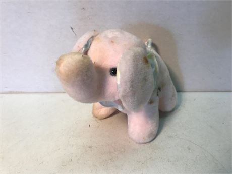 Bantam Pink Elephant Musical