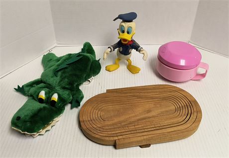 Alligator Puppet & Toys & Wood Fruit Basket
