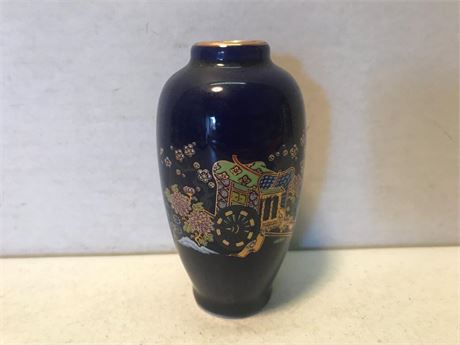 Vintage Kutani Bud Vase Dark Blue