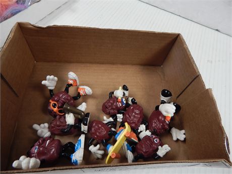 Lot Of California Raisins