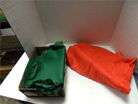 Table cloth and placemats