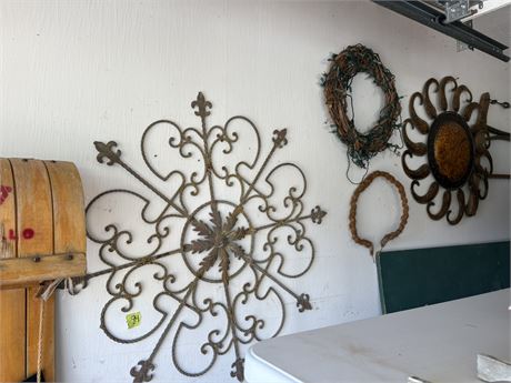 Wall Decor (2) Metal, Grapevine Wreath