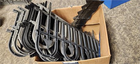 Decorative Wrought Iron Style Garden Plastic Fence.