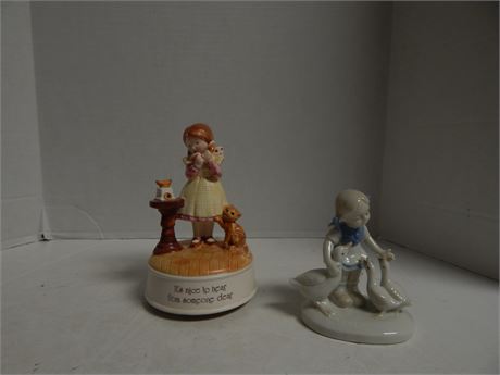 Figurines