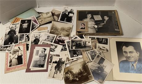 Lot Of Vintage Black & White Photos