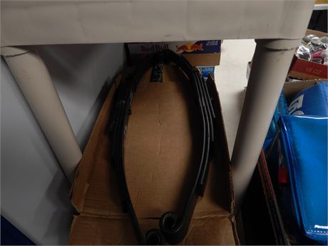 Pair of trailer leaf springs