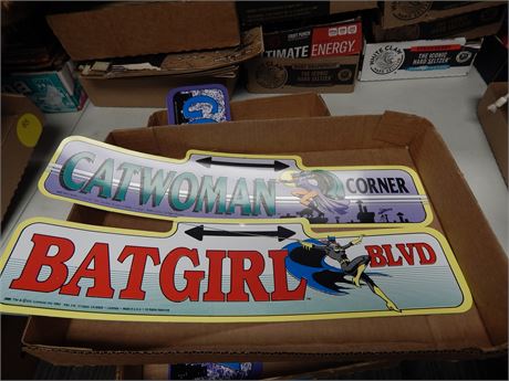 Catwoman Corner & Batgirl Blvd. Signs