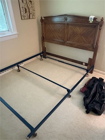 Thomasville Queen Bed and Frame