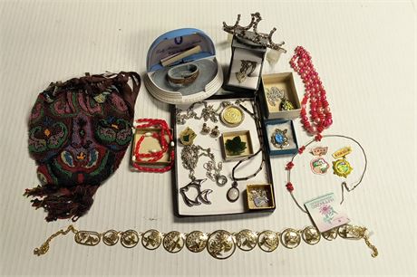 Flat Of Jewelry