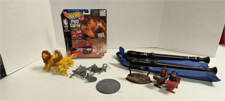 Flat Of Miscellaneous Toys