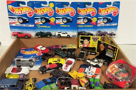 Flat Of Hot Wheels & Matchbox Cars