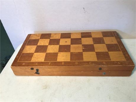 Portable Chess Set