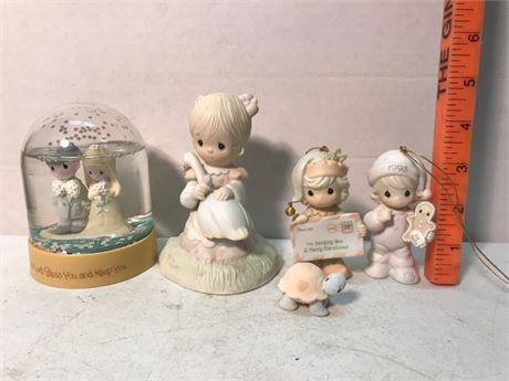 Precious Moments Figurines