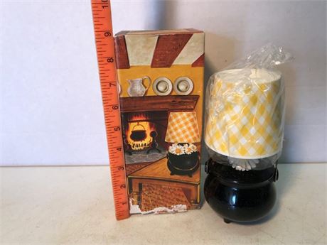 Avon Hearth Lamp