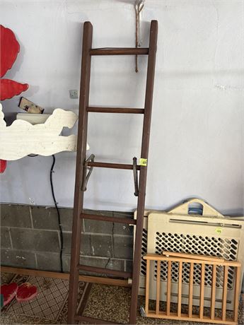 Wood Ladder