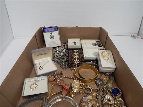 Flat Of Jewelry