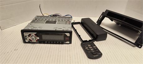 Sony Xplod 52wx4 MD/CD Compact Disc Changer With Remote