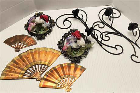 Flat Of Wall Decorations